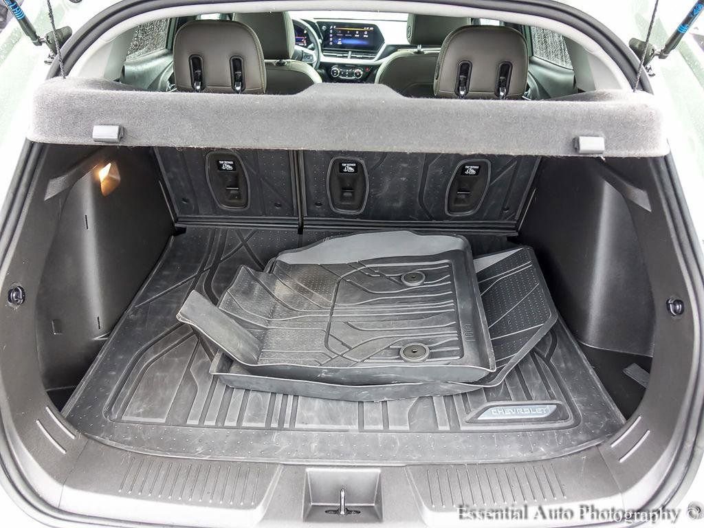 Used 2024 Chevrolet Trax ACTIV w/ Sunroof Package image 22