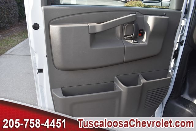 New 2025 Chevrolet Express 2500 Extended w/ Enhanced Convenience Package RWD image 12