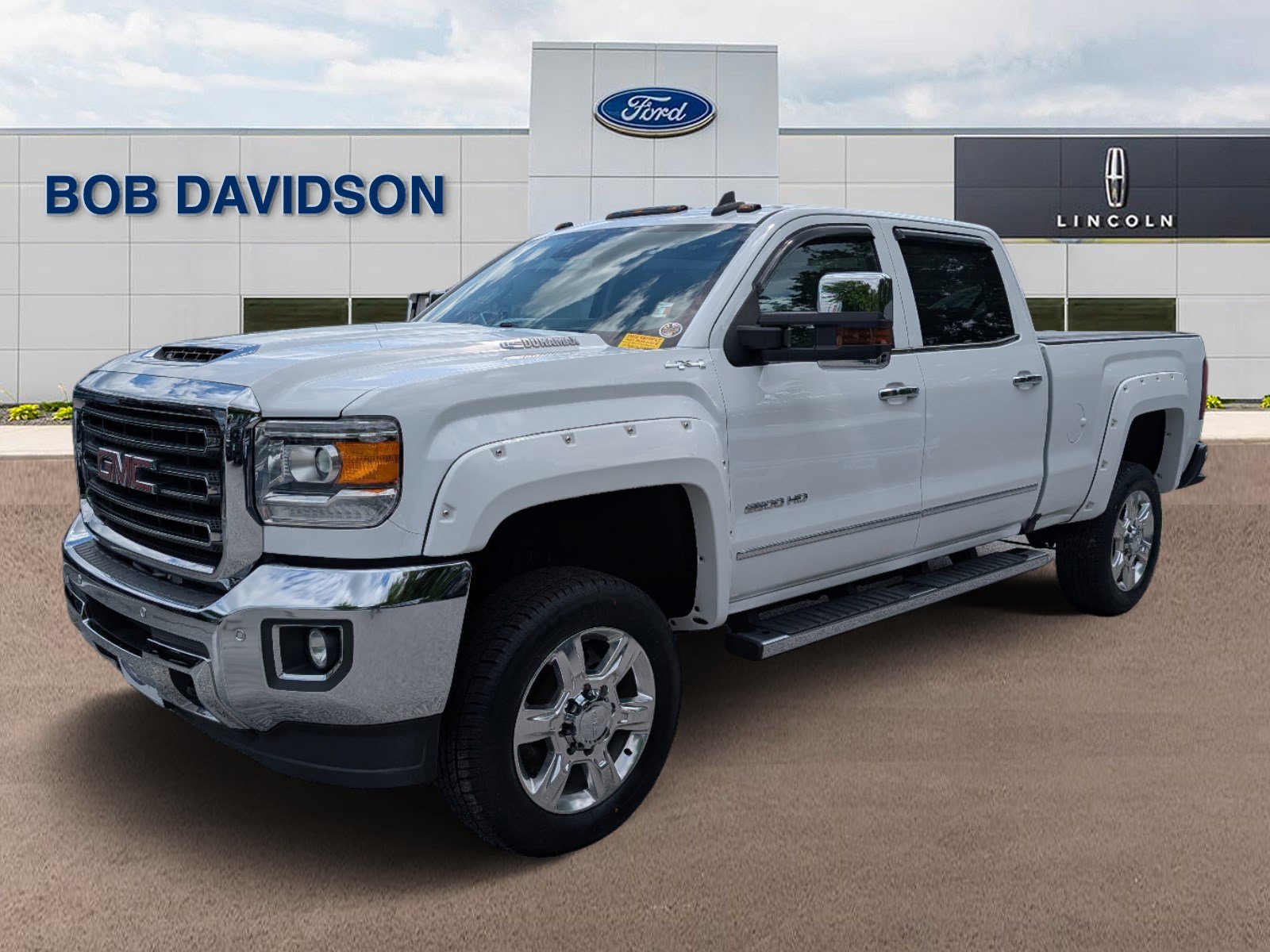 Used 2019 GMC Sierra 2500 SLT w/ Duramax Plus Package AWD/4WD image 1