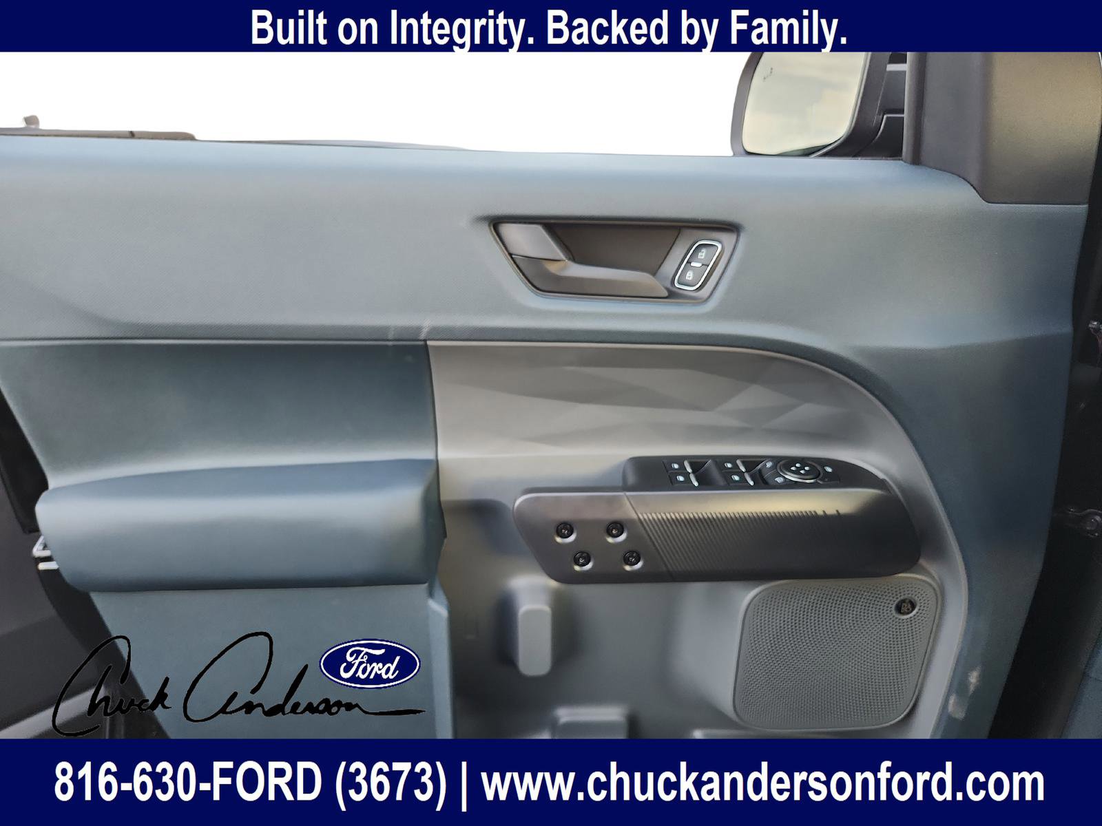 New 2025 Ford Maverick Lariat w/ Black Appearance Package image 20