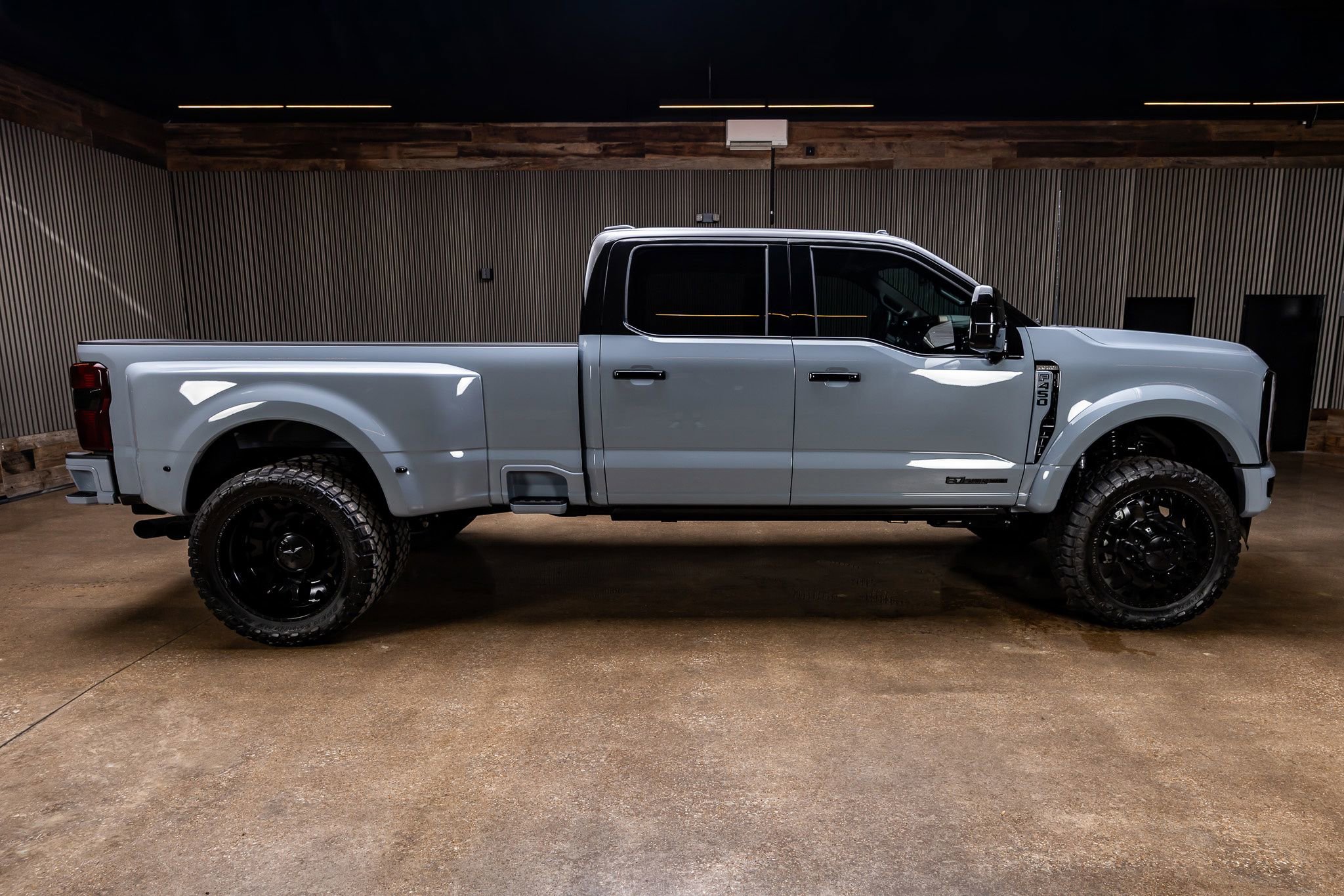 Used 2026 Ford F450 King Ranch w/ Chrome Package AWD/4WD image 11