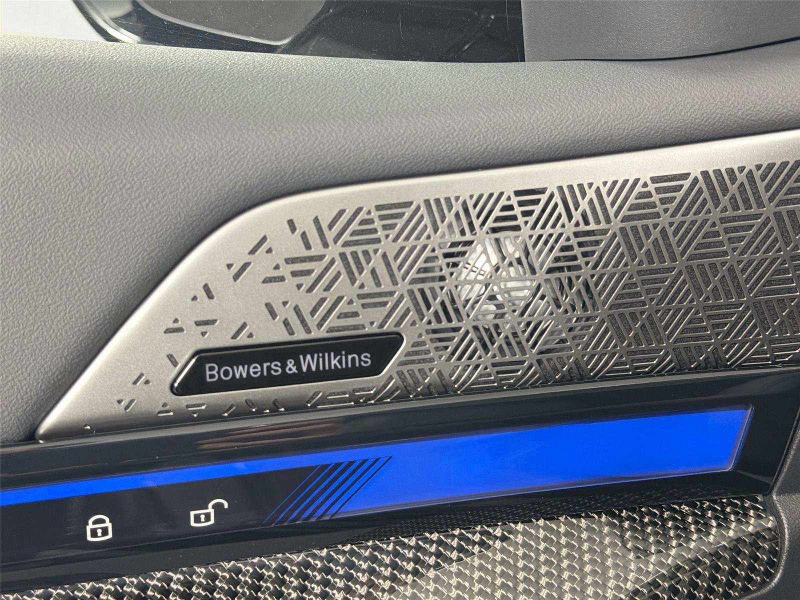 New 2026 BMW M5 w/ Executive Package AWD/4WD image 19