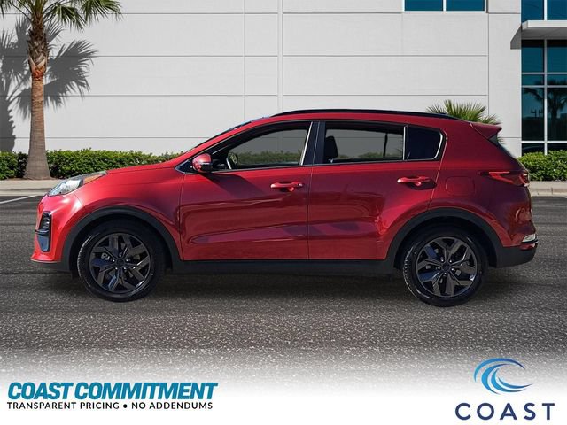 Used 2022 Kia Sportage Nightfall Edition FWD image 9