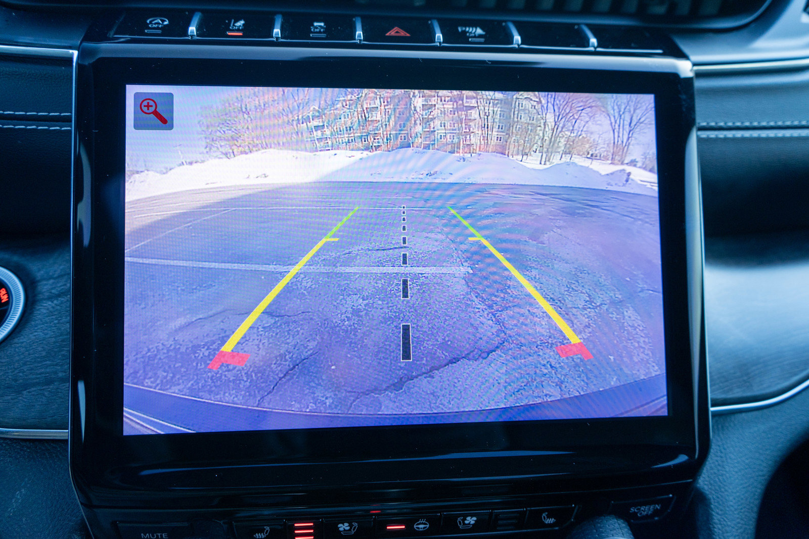 Used 2025 Jeep Grand Cherokee Overland image 20