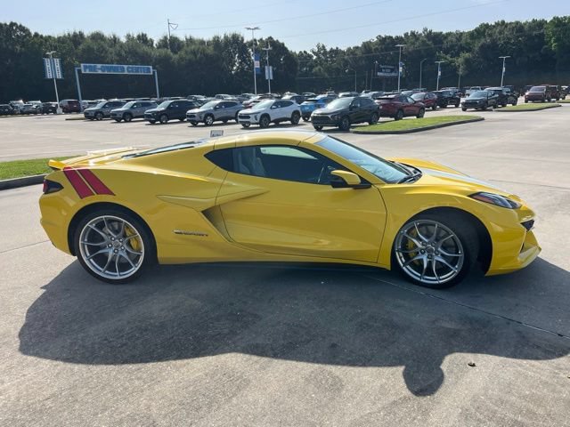 New 2027 Chevrolet Corvette Grand Sport w/ Z52 Sport Performance Package RWD image 9