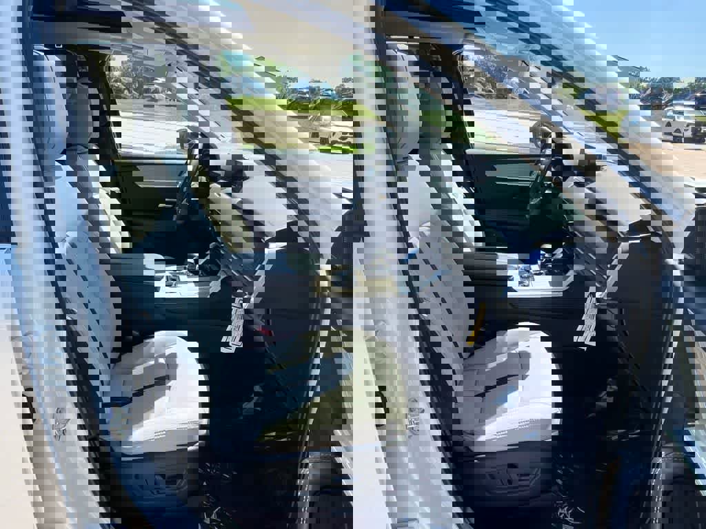 Used 2025 MAZDA CX-90 Plug-In Hybrid w/Premium Sport image 22