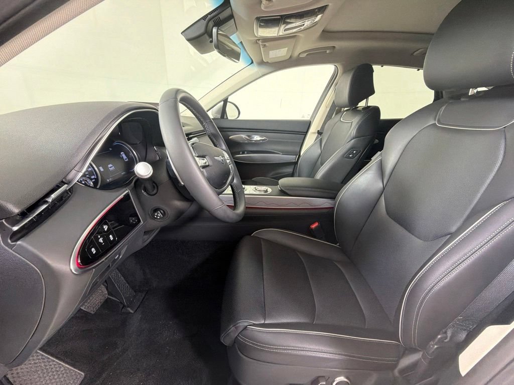 Used 2023 Genesis GV70 2.5T w/ Advanced Package AWD/4WD image 27