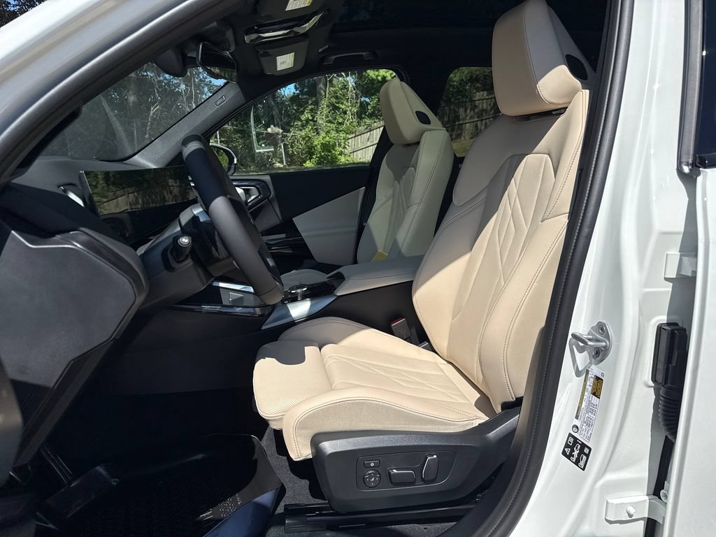 New 2026 BMW X3 xDrive30i w/ M Sport Package AWD/4WD image 10