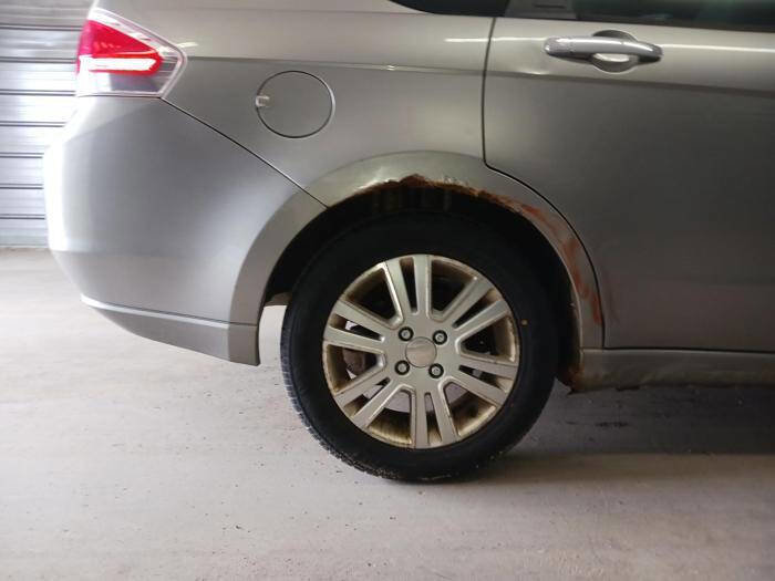 Used 2008 Ford Focus SES FWD image 15