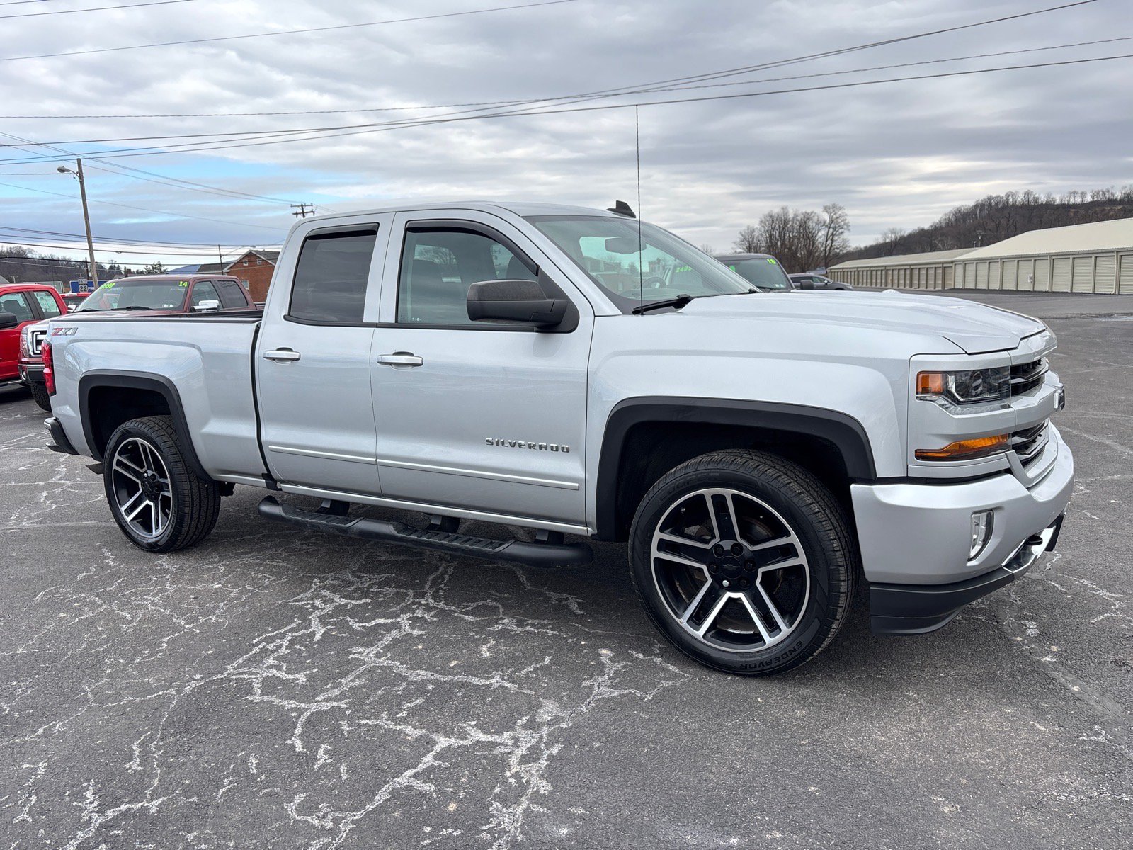 Used 2018 Chevrolet Silverado 1500 LT w/ LPO, Black Pack AWD/4WD image 1