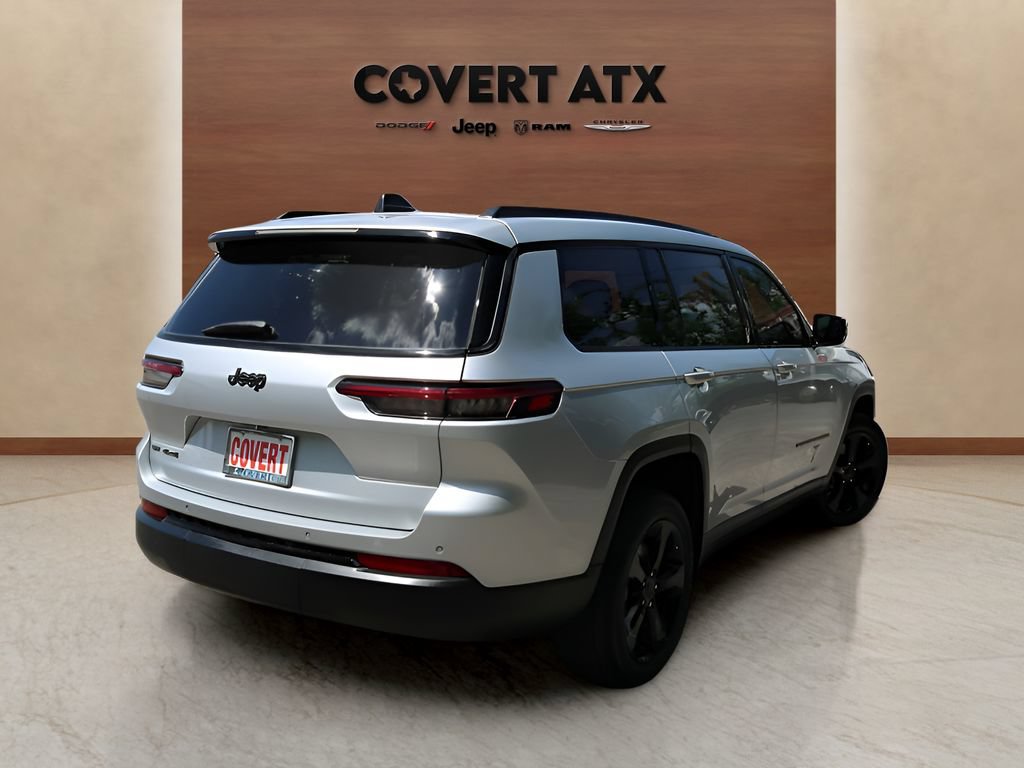 Used 2022 Jeep Grand Cherokee L Laredo AWD/4WD image 5