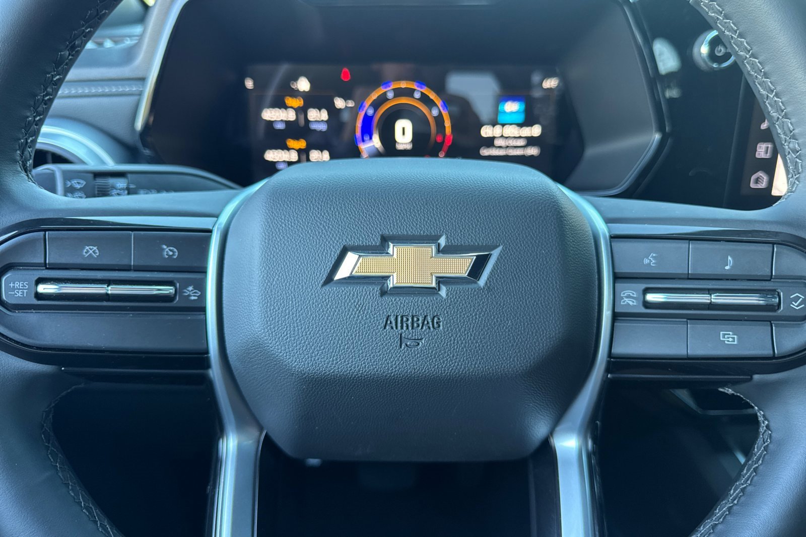 Used 2026 Chevrolet Colorado LT image 35