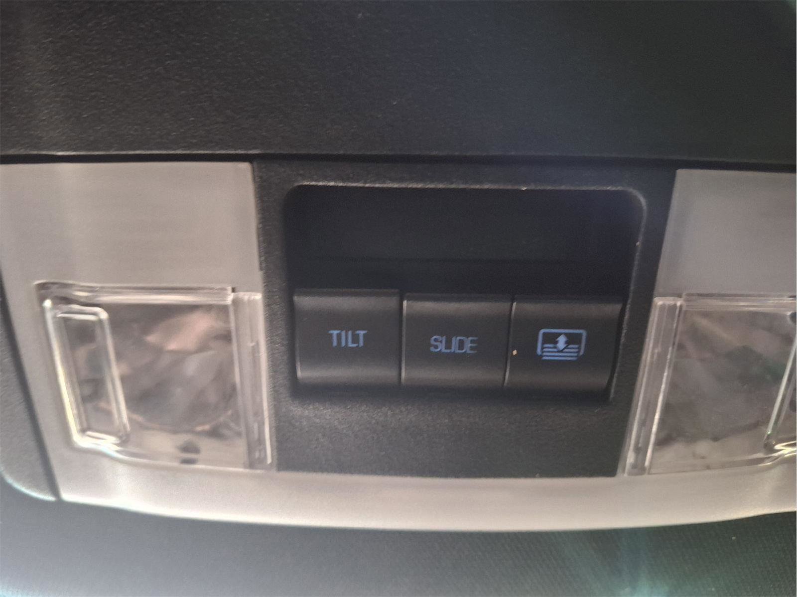 Used 2016 Ford Explorer Sport w/ Equipment Group 401A AWD/4WD image 26