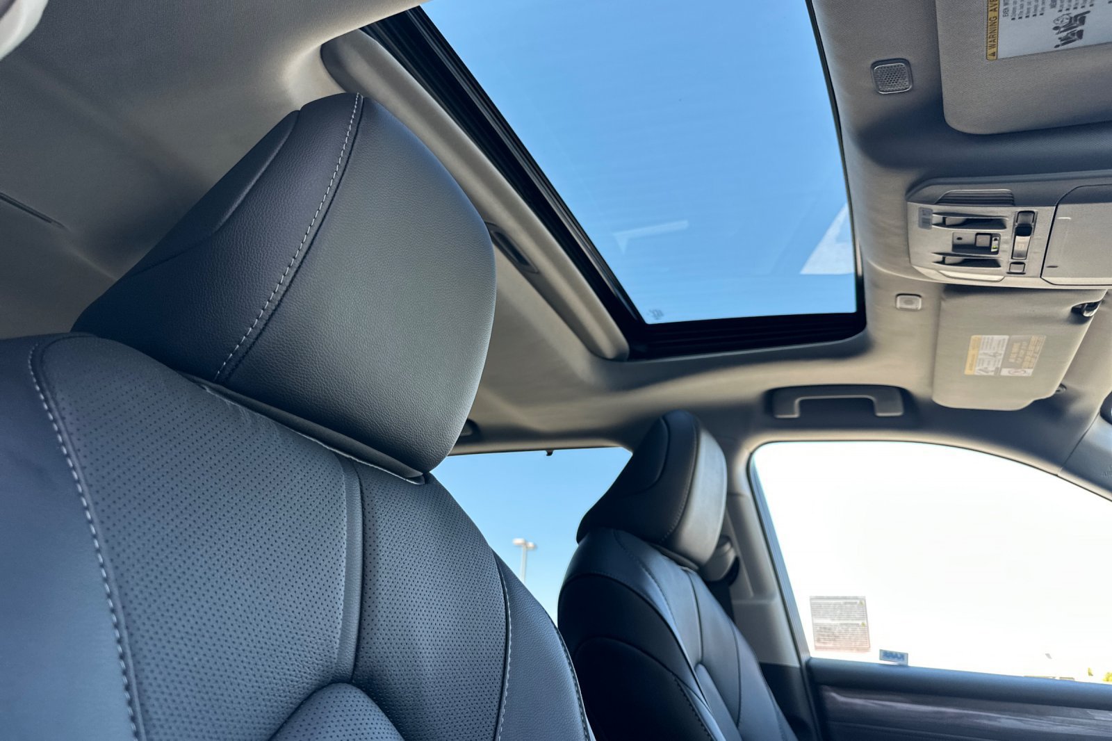 New 2026 Toyota Highlander Limited AWD/4WD image 19