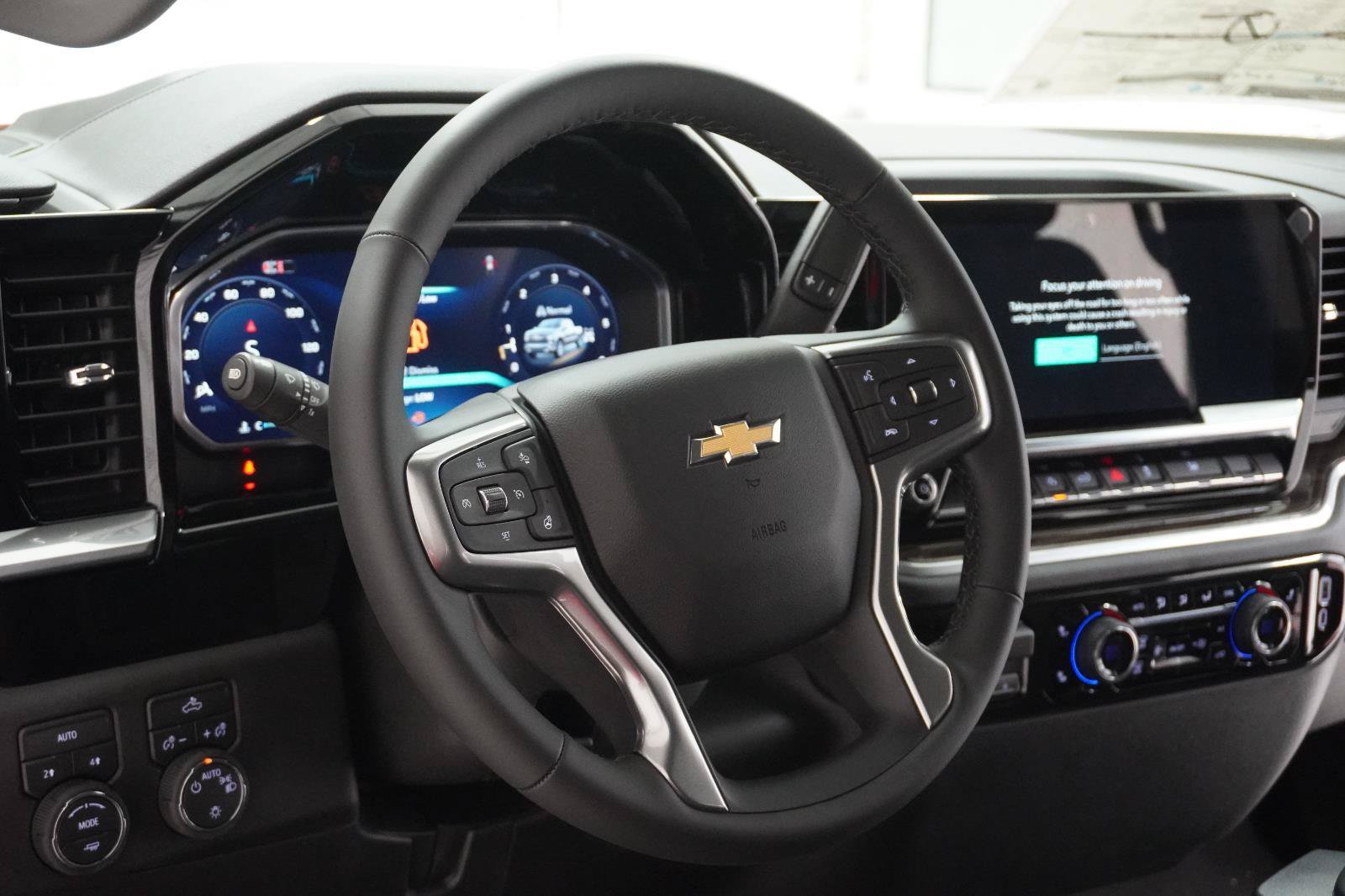 New 2026 Chevrolet Silverado 1500 LT w/ Texas Edition Plus AWD/4WD image 15