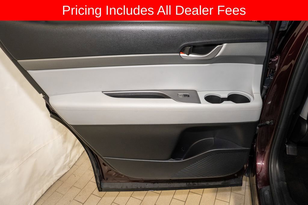 Used 2024 Hyundai Palisade SEL FWD image 12
