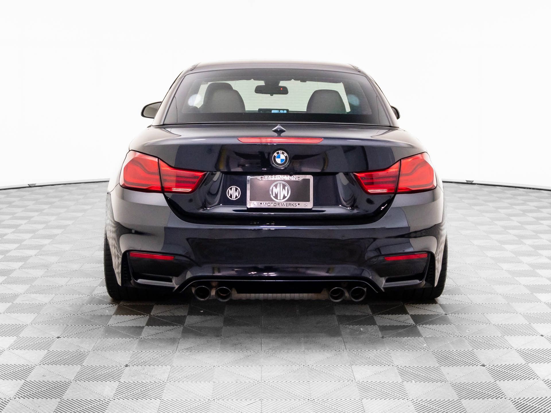 Used 2018 BMW M4 Convertible w/ Competition Package image 4