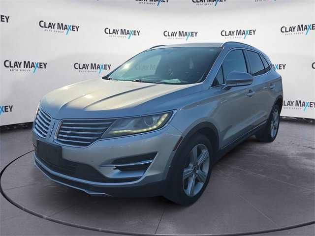 Used 2017 Lincoln MKC Premiere image 1