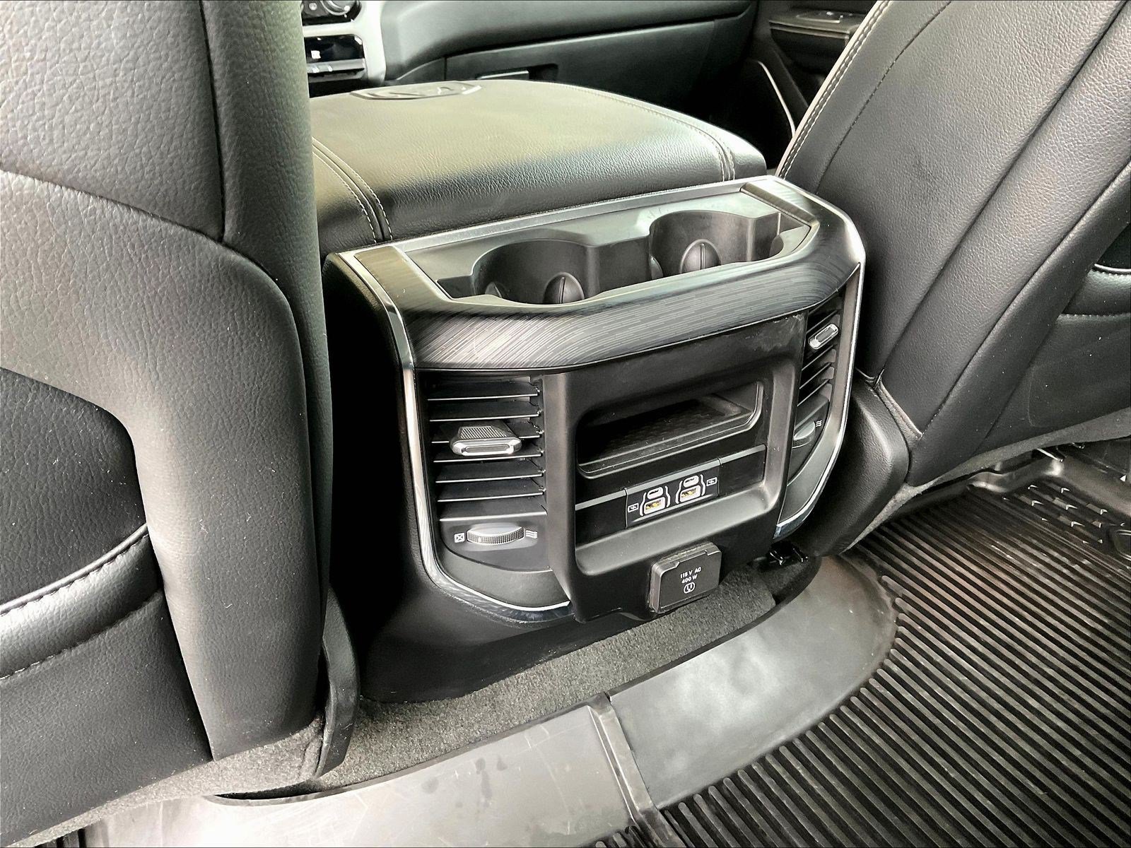 Used 2023 RAM 1500 Laramie AWD/4WD image 11