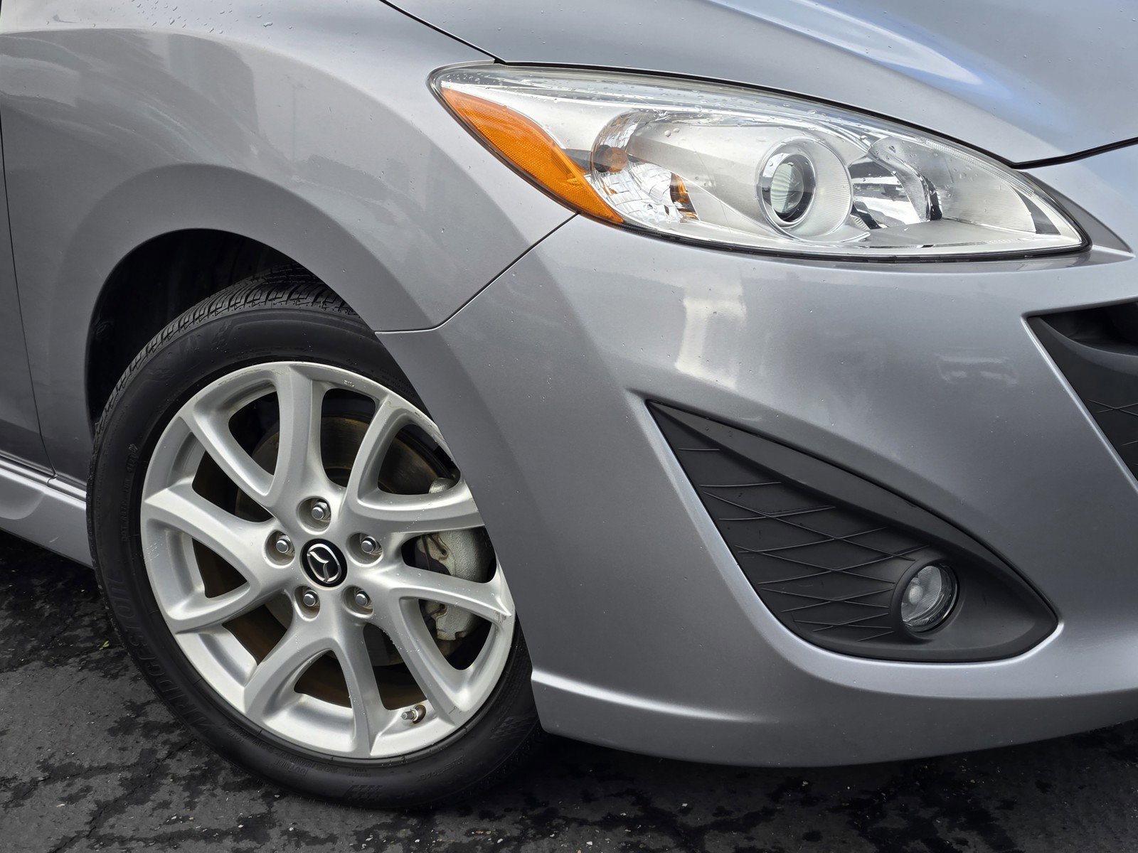 Used 2015 MAZDA MAZDA5 Grand Touring image 9