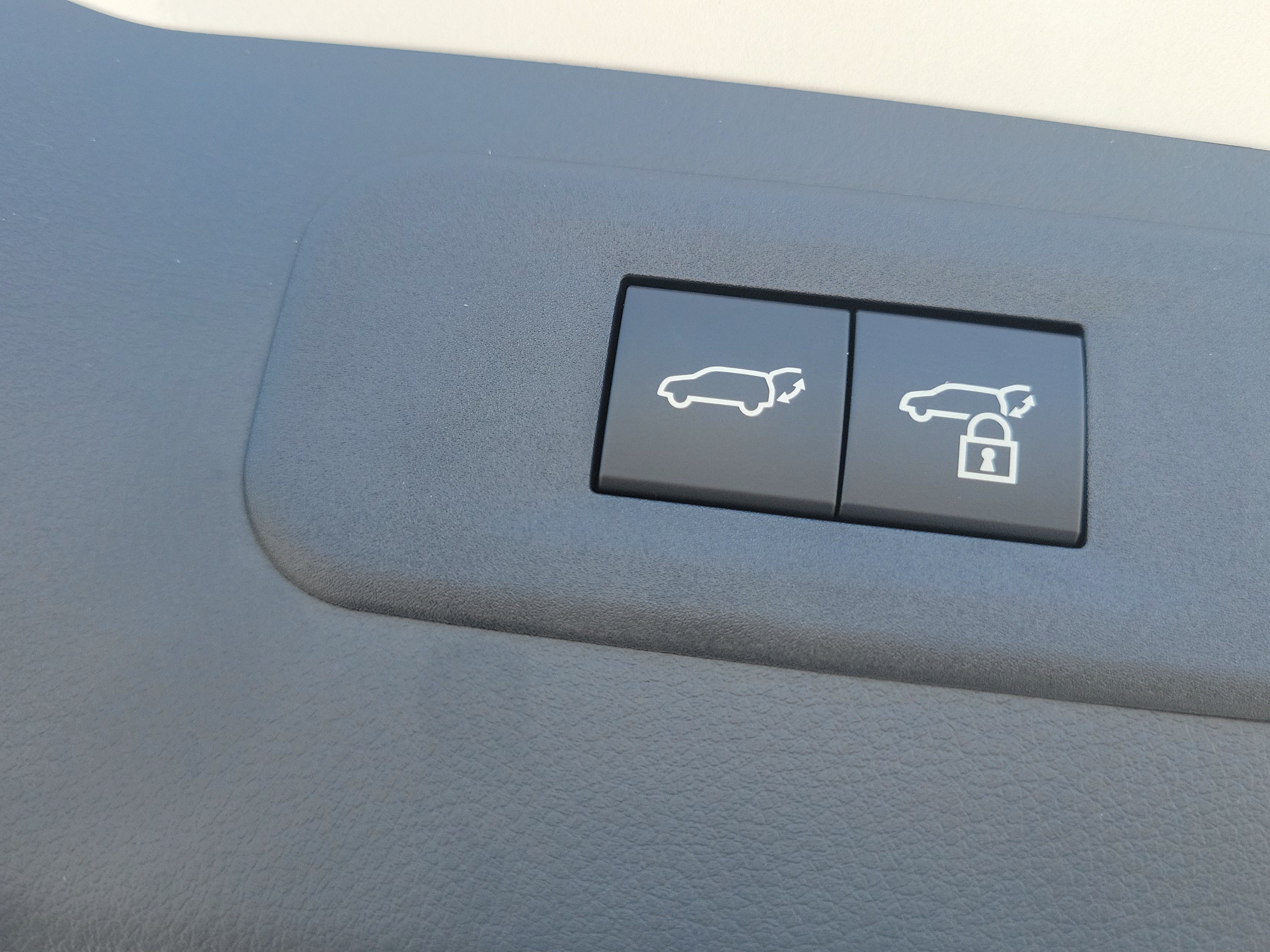 Used 2024 Lexus NX 250 FWD w/ Towing Package (2000 Lbs) image 10