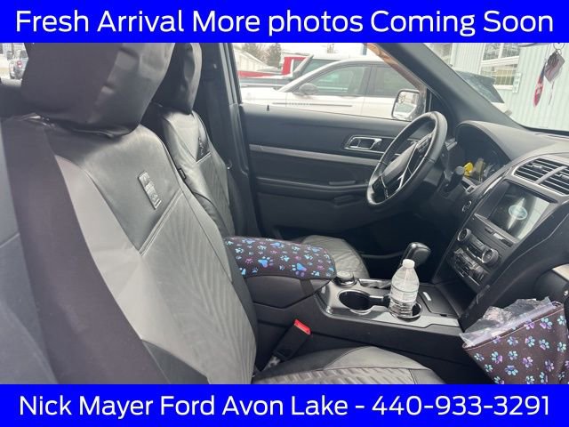 Used 2018 Ford Explorer XLT w/ Equipment Group 202A image 11