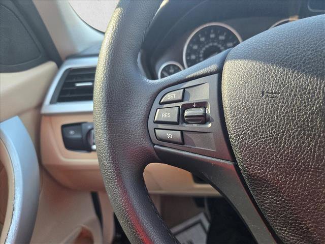 Used 2016 BMW 320i xDrive Sedan image 20