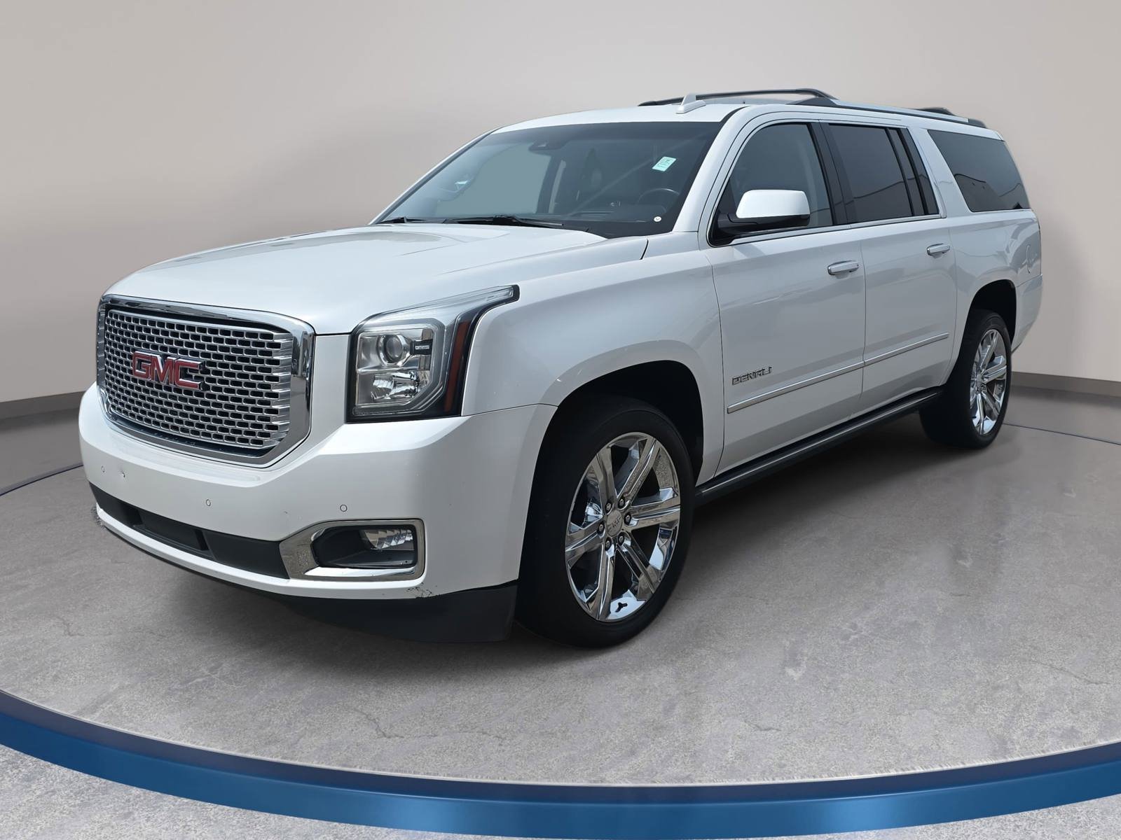 Used 2017 GMC Yukon XL Denali w/ Open Road Package AWD/4WD image 1
