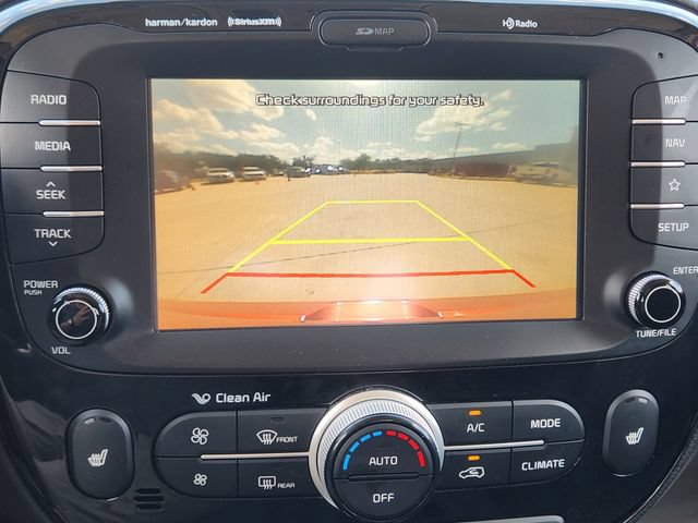Used 2018 Kia Soul ! w/ Tech Package FWD image 18