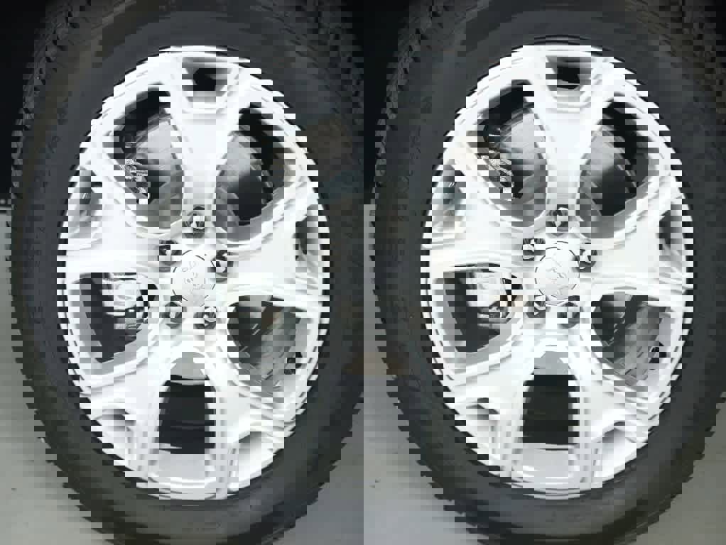 Used 2023 Jeep Renegade Limited image 35