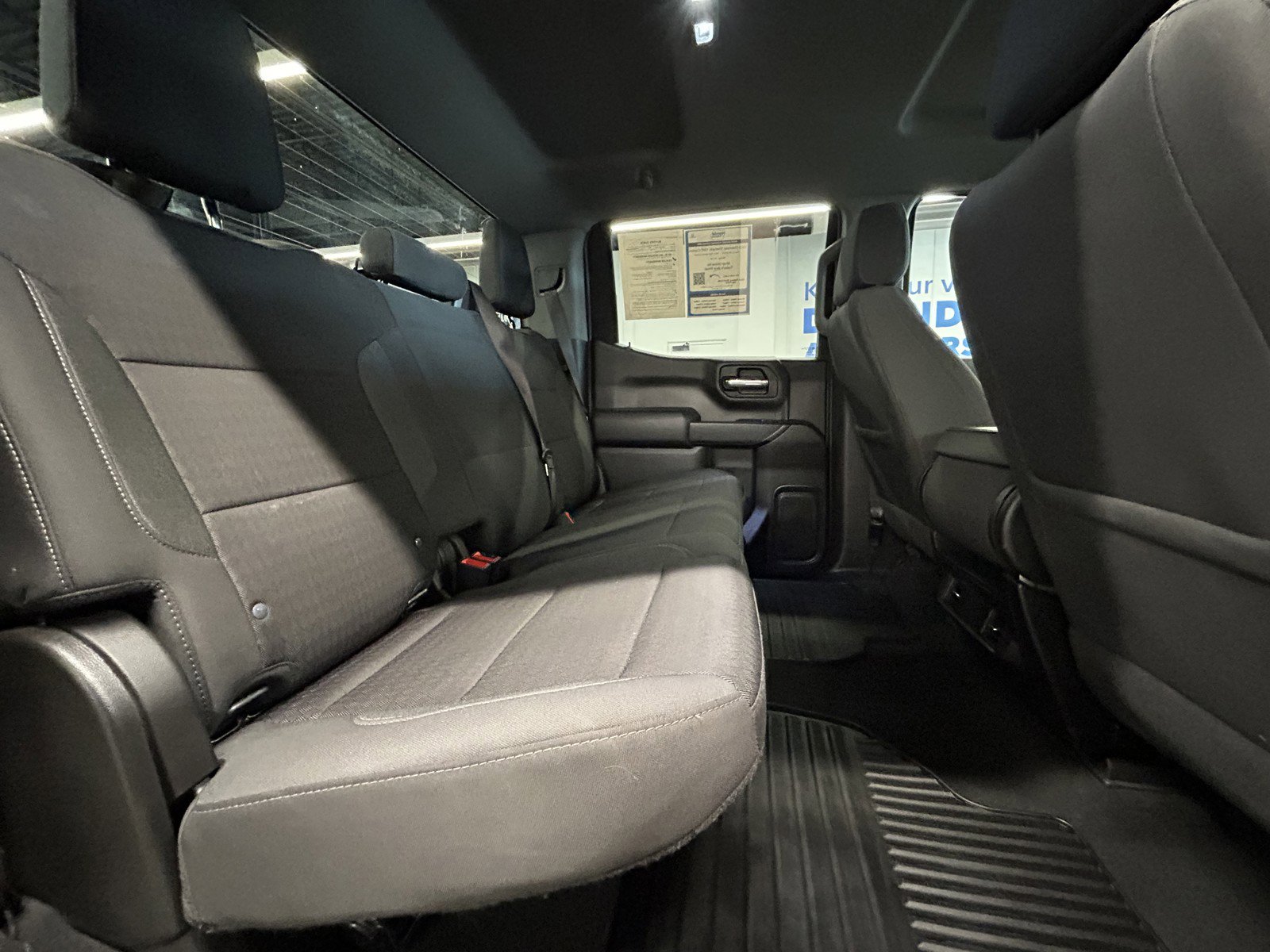 Used 2023 Chevrolet Silverado 1500 Custom image 18