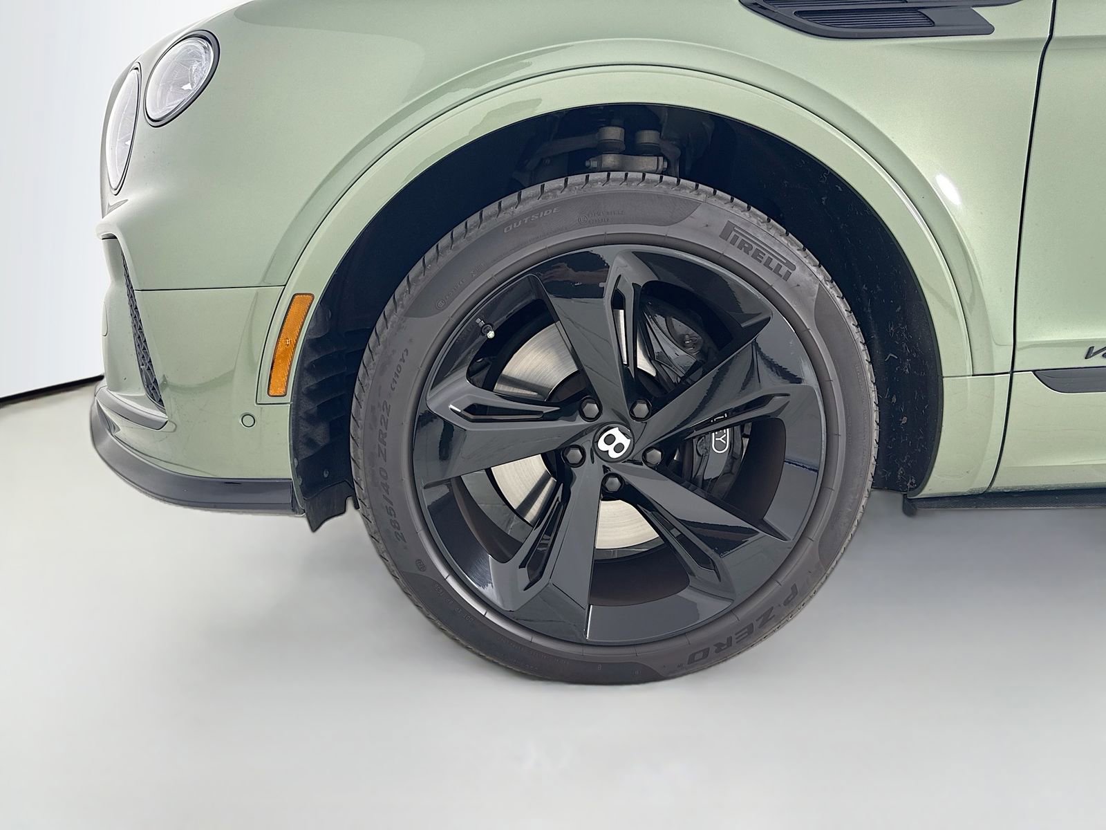 Used 2021 Bentley Bentayga AWD/4WD image 7