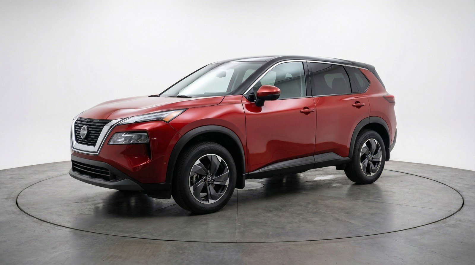Used 2025 Nissan Rogue SV image 3