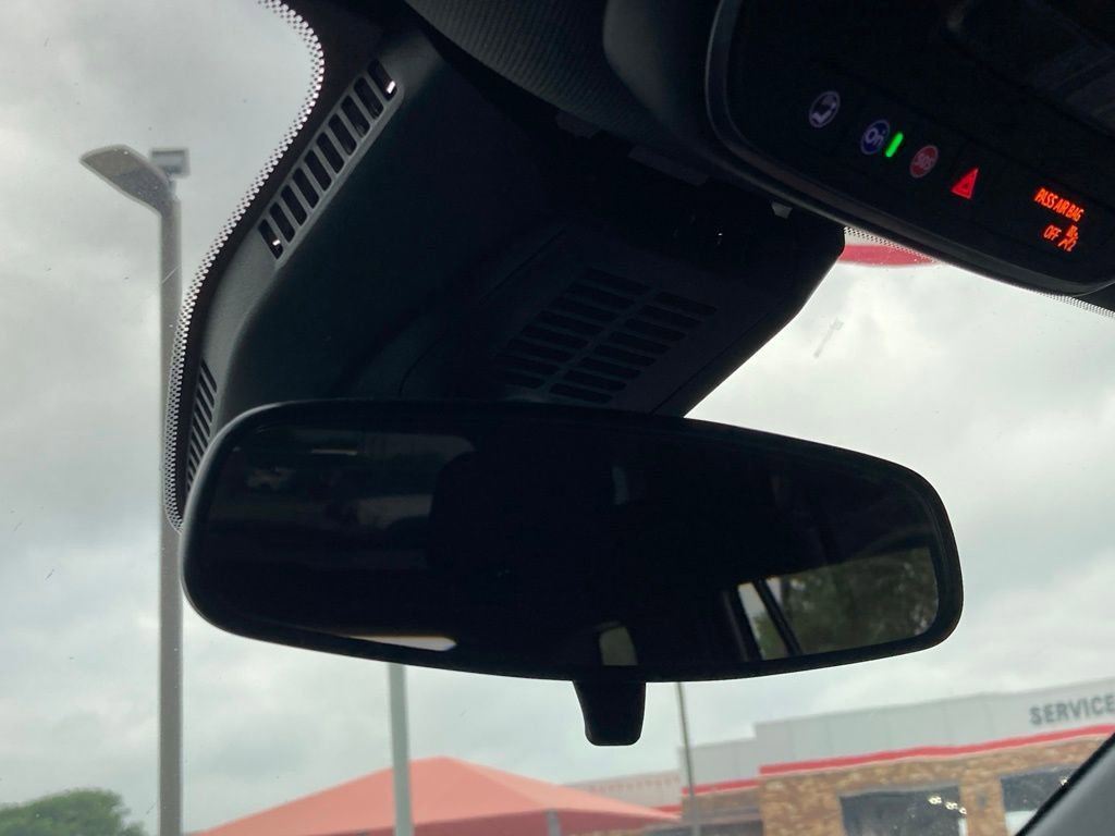 Used 2025 Chevrolet Equinox RS image 23