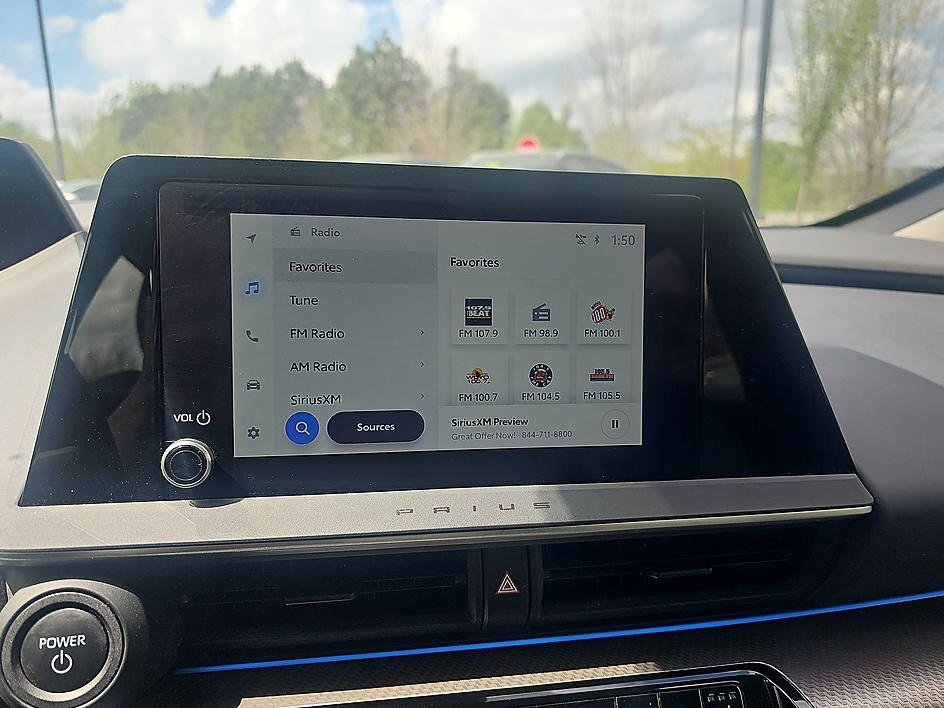 Used 2024 Toyota Prius XLE image 27