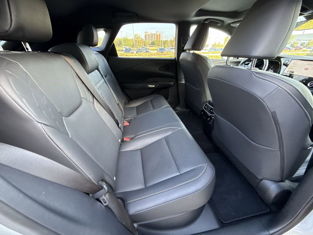 Used 2025 Lexus RX 350 Premium Plus w/ Accessory Package (Z1) image 17