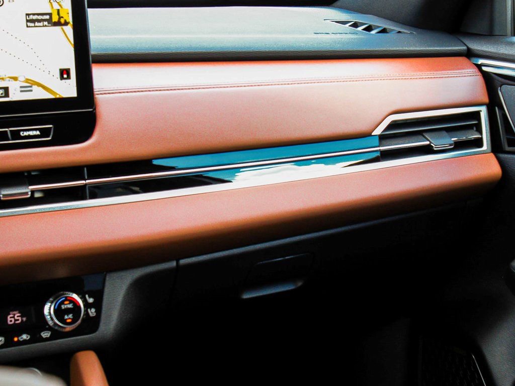 New 2025 Mitsubishi Outlander SEL image 42