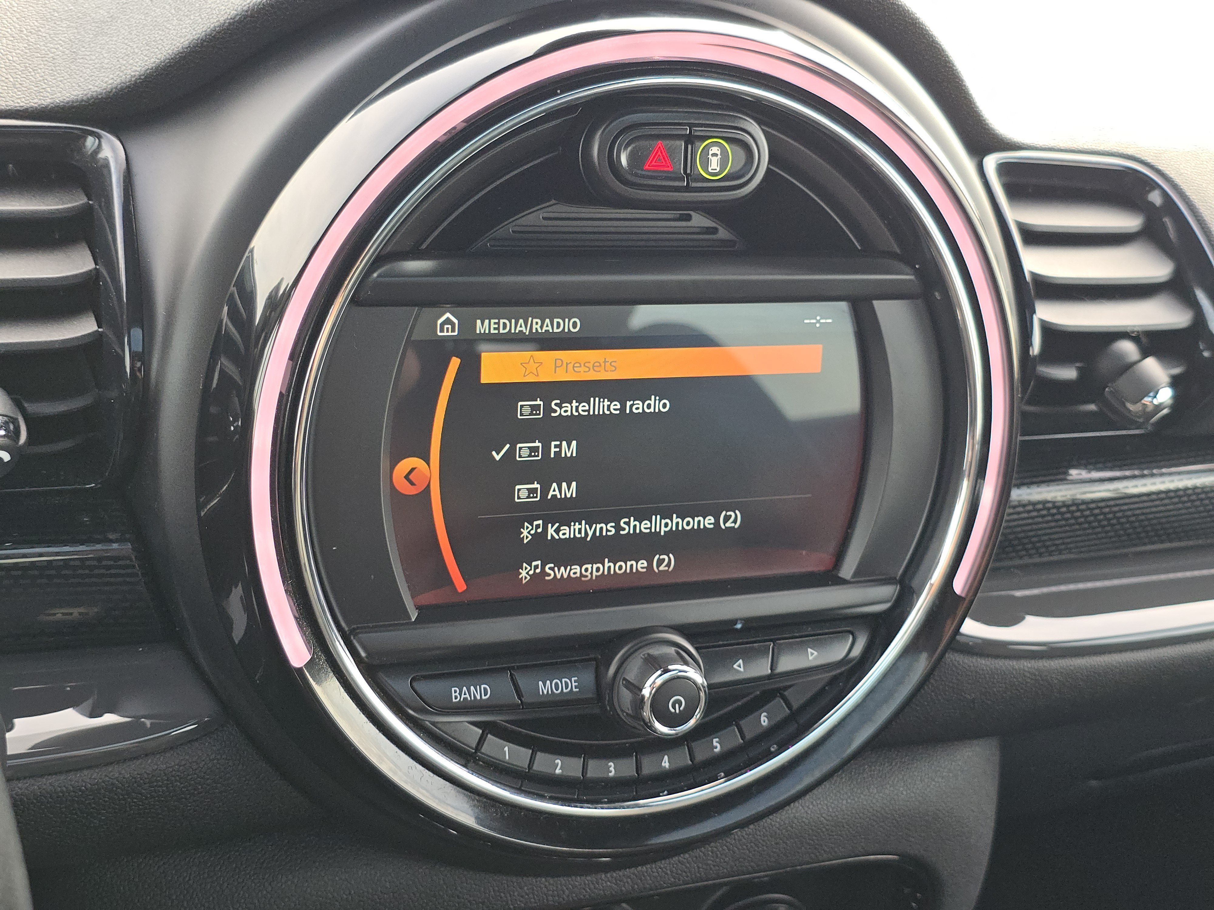 Used 2019 MINI Cooper Clubman S w/ Premium Package AWD/4WD image 25