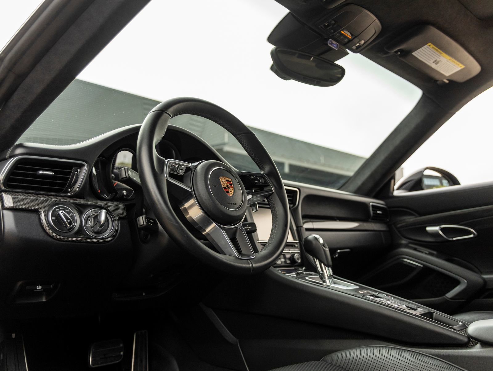 Certified 2014 Porsche 911 Turbo S image 4