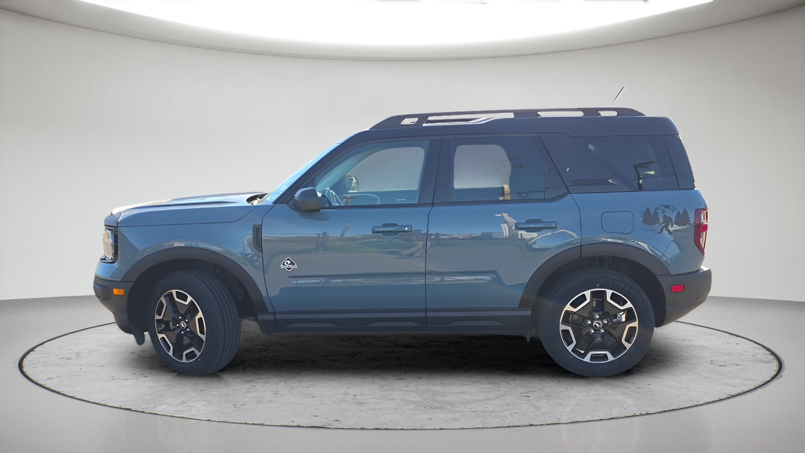 Used 2023 Ford Bronco Sport Outer Banks w/ Tech Package AWD/4WD image 11