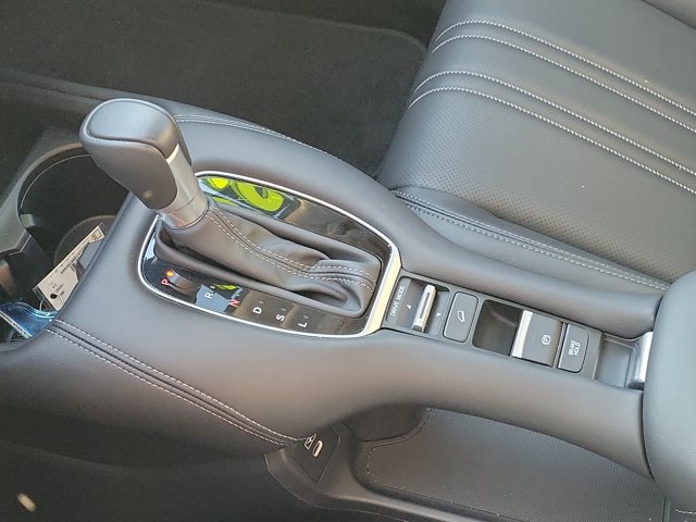 Certified 2024 Honda HR-V EX-L image 25