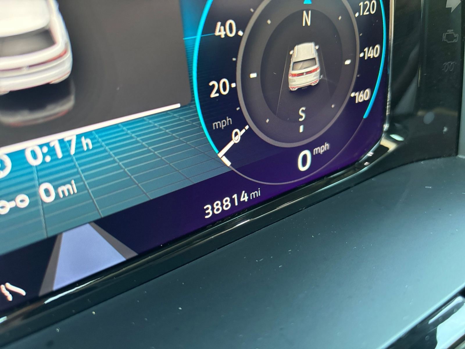 Used 2025 Volkswagen Atlas Cross Sport SE image 43