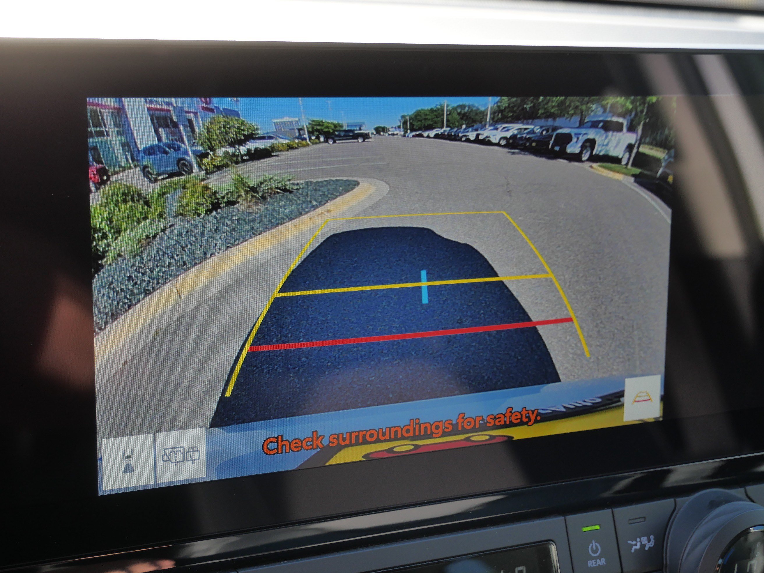 Certified 2025 Toyota Grand Highlander AWD image 32
