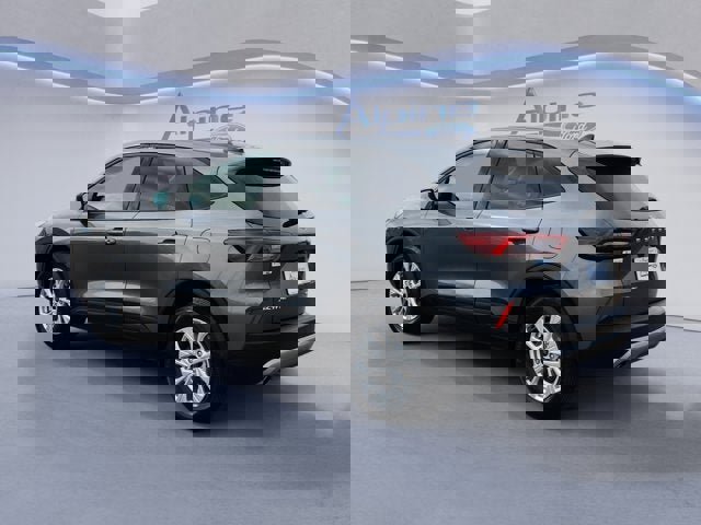 Used 2025 Ford Escape Active image 3