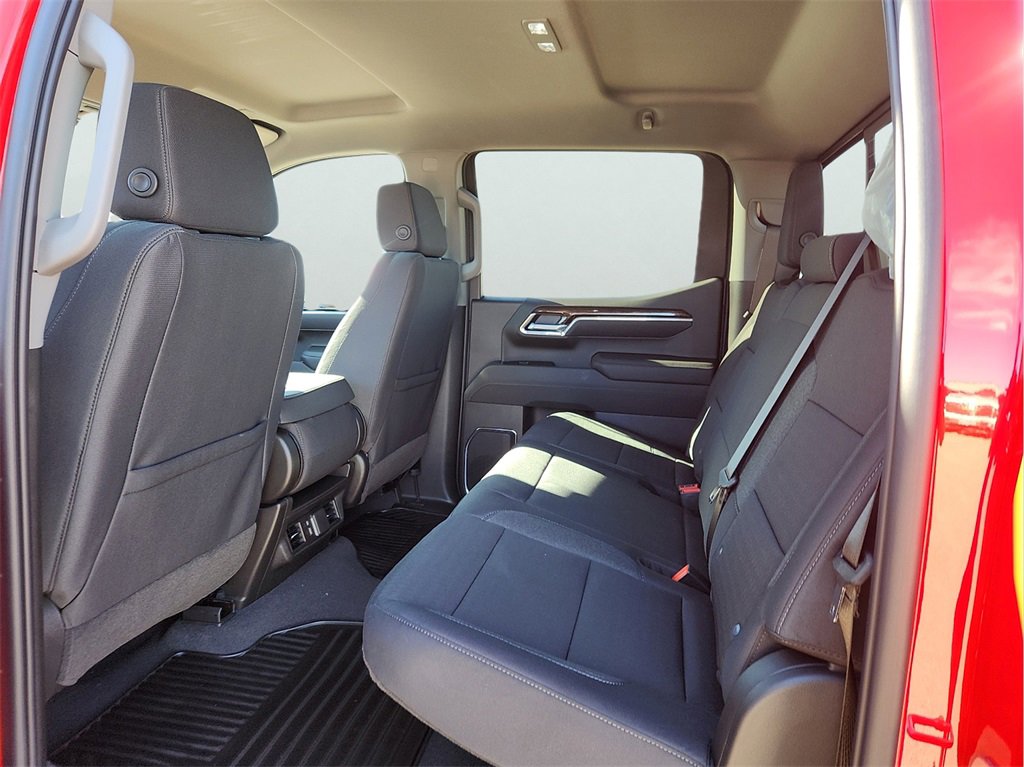 New 2026 GMC Sierra 1500 SLE w/ Preferred Package image 18