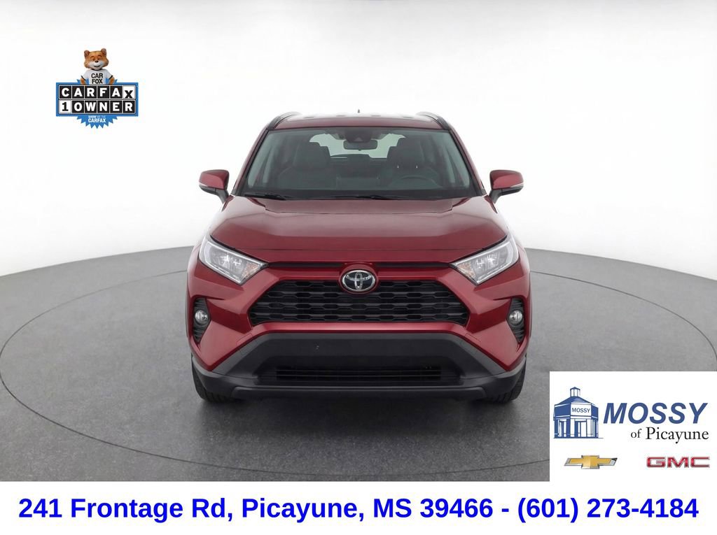 Used 2021 Toyota RAV4 XLE w/ Convenience Package image 6