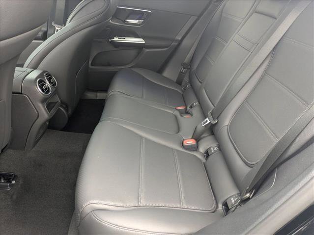 New 2026 Mercedes-Benz GLC 300 image 13