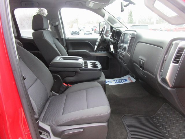 Used 2017 Chevrolet Silverado 2500 LT w/ LT Convenience Package image 26