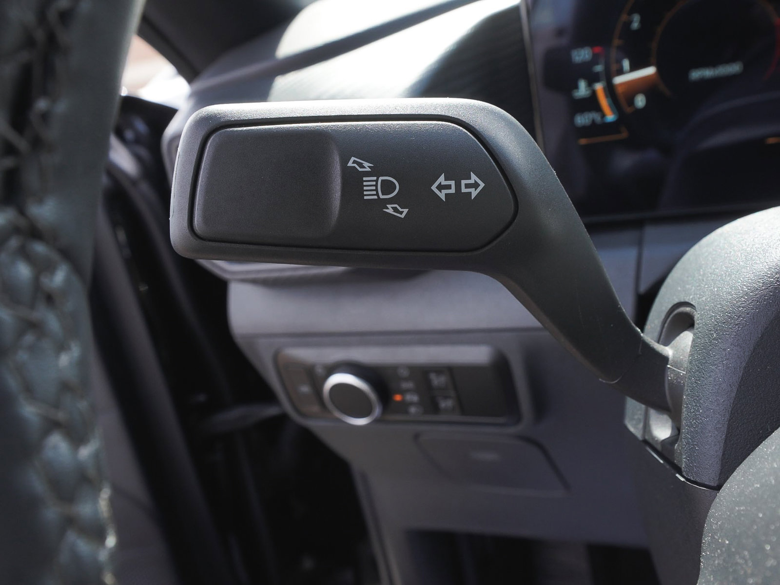 Used 2025 Ford Mustang Convertible w/ Mustang Nite Pony Package image 21