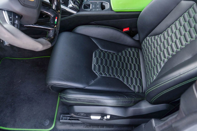 Used 2021 Lamborghini Urus image 24